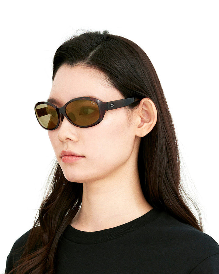 OZNIS | オズニス / FLAT02 -LUSTER BROWN – TALEX online store