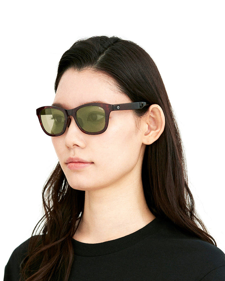 クラランス OZNIS | オズニス / FLAT04 -EASE GREEN – TALEX online store
