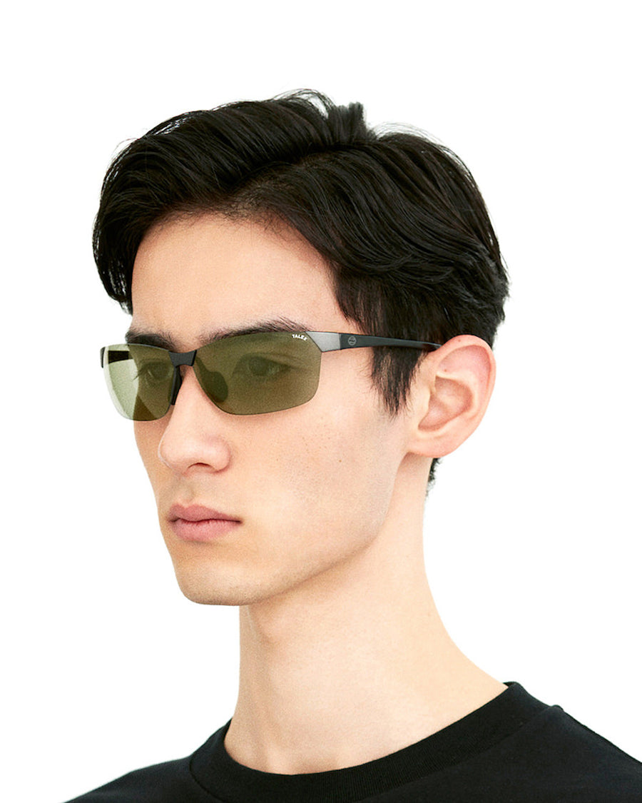 OZNIS | オズニス / FLAT09 -TRUEVIEW SPORTS – TALEX online store