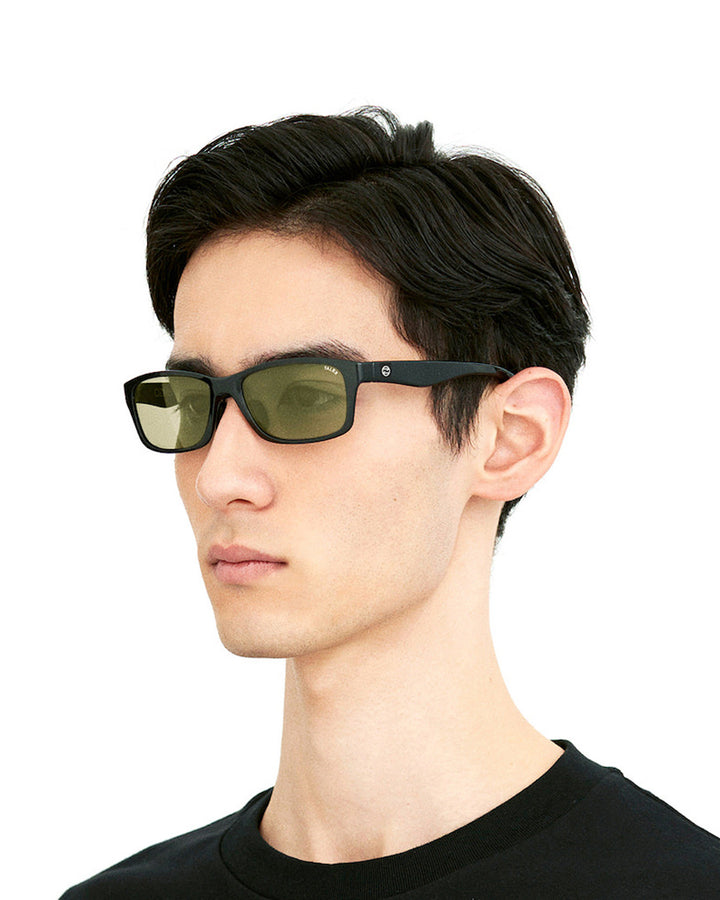 OZNIS | オズニス / FLAT13 -EASE GREEN – TALEX online store