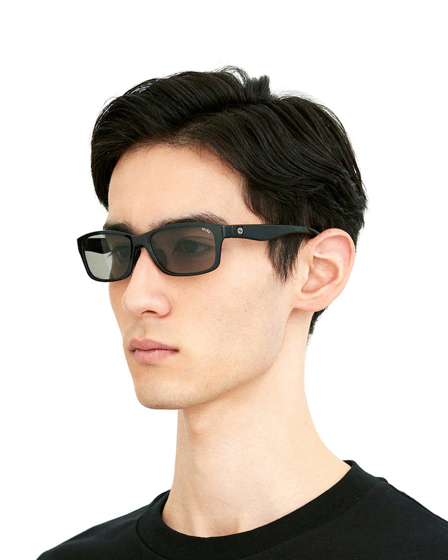 OZNIS | オズニス / FLAT13 -TRUEVIEW® – TALEX online store