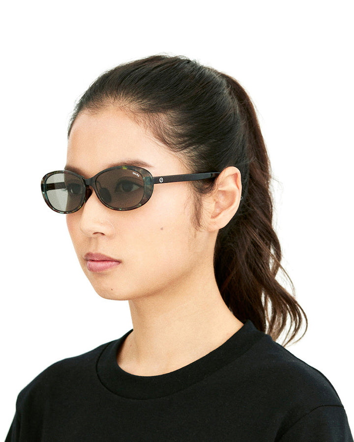 OZNIS | オズニス / FLAT17 -TRUEVIEW® – TALEX online store