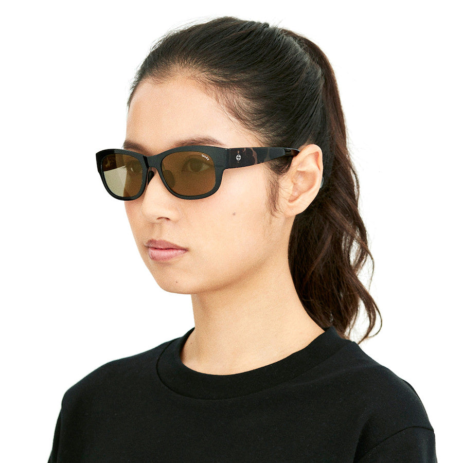 OZNIS | オズニス / FLAT05 -LUSTER BROWN – TALEX online store