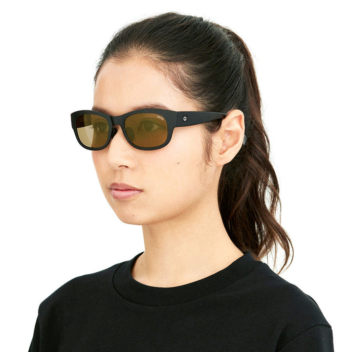 OZNIS | オズニス / FLAT05 -LUSTER BROWN – TALEX online store