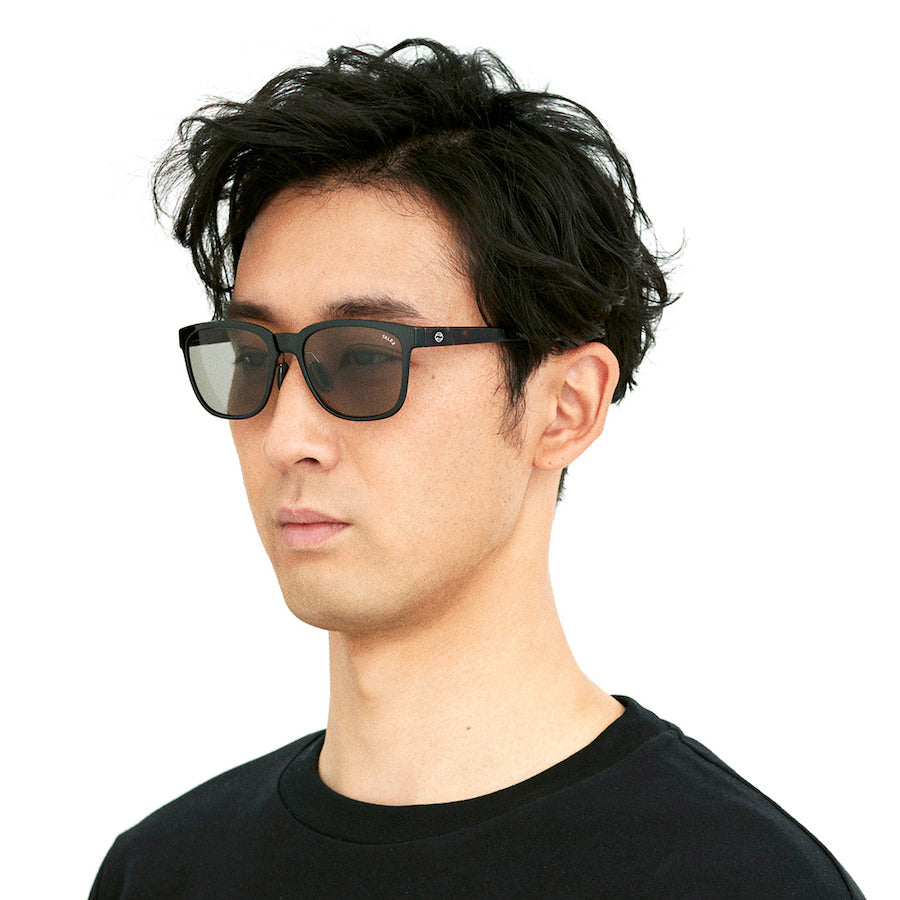 OZNIS | オズニス / FLAT18 -TRUEVIEW® – TALEX online store